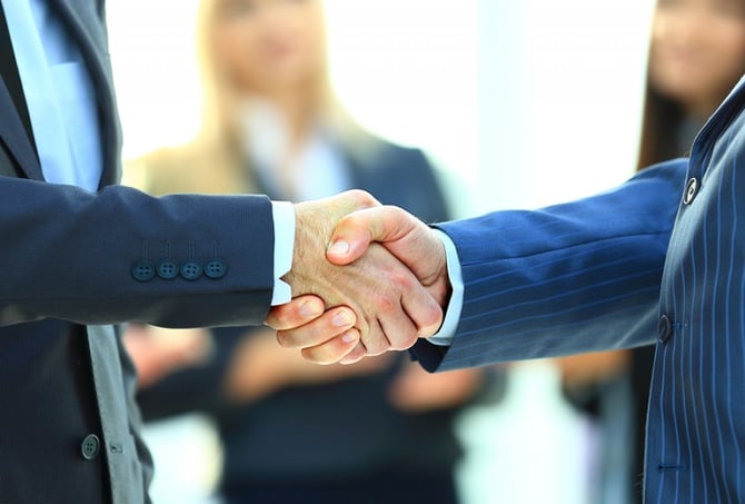 Customer service, winning back lost customers