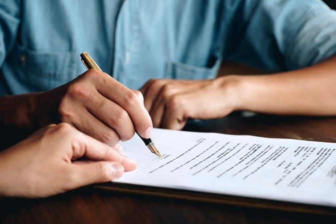 tips-renegotiating-contracts-leases
